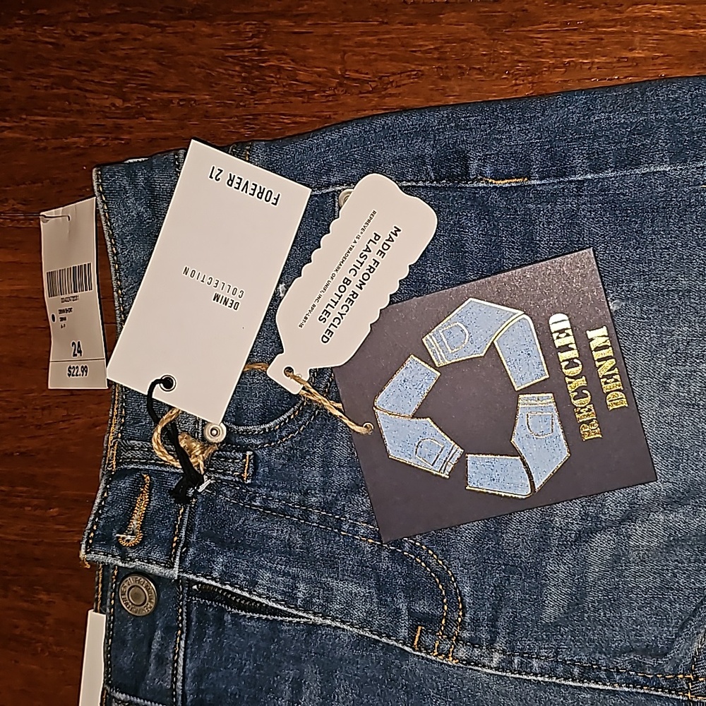 Distressed Shorts - Picture 3 of 3